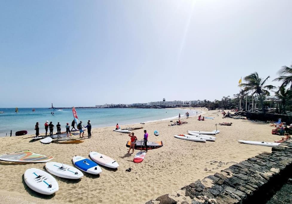 Pequeno Bungalow Firt Line Of The Sea Costa Teguise Buitenkant foto